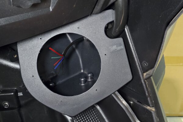 RZR® 6.5" Kick Panel Speaker Enclosures | UTVS-RZR-KP65 - Image 4